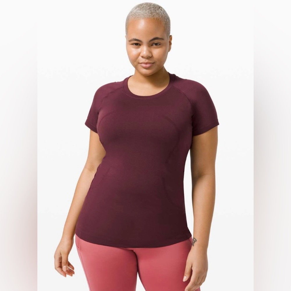 Lululemon NWT Swiftly Tech Short Sleeve 2.0 Hip Length Red Size 6